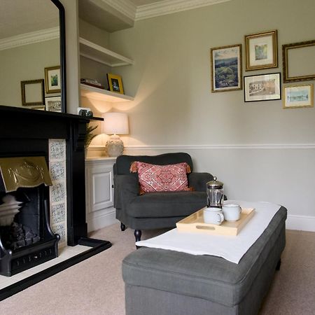 The Beeches - Chatsworth Apartment No 1 - Sleeps 2 Баслоу Екстер'єр фото